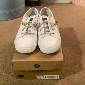 Sperry seacoast white